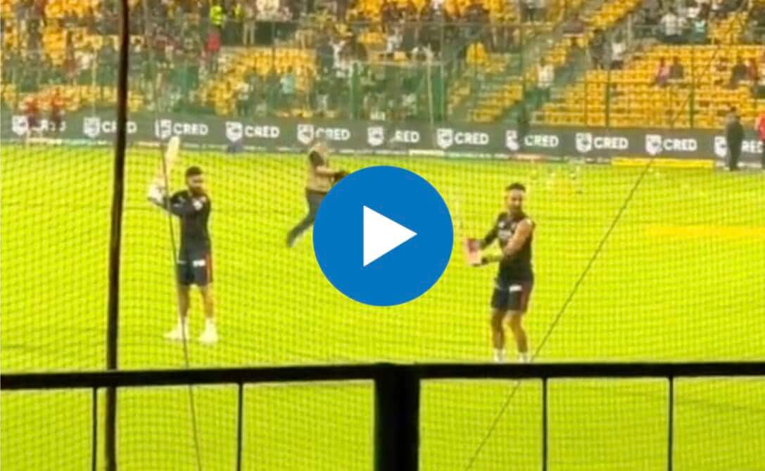 [Watch] Virat Kohli Imitates Faf du Plessis and Bats Like him